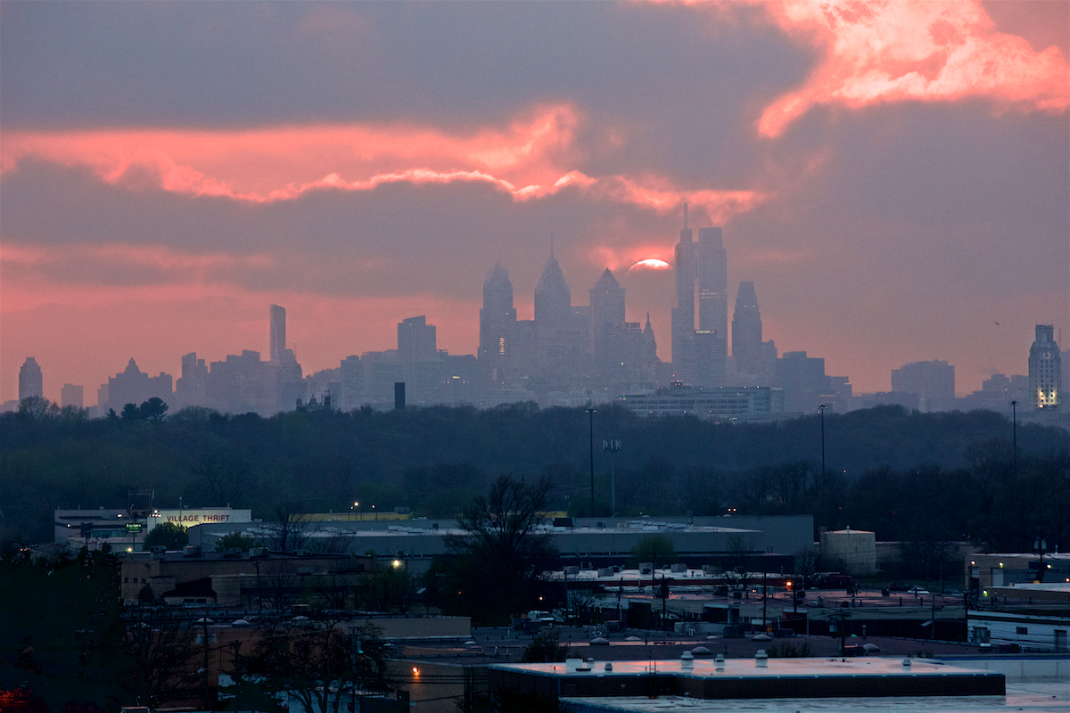 Philly Skyline
April 2018
DerekBrad.com